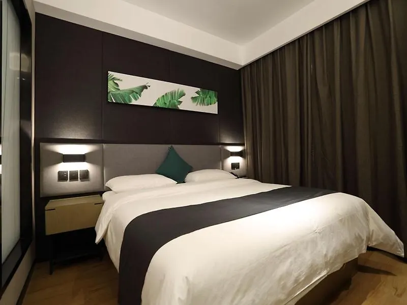 Up And In Henan Anyang Hongqi Road Wal-Mart Hotel